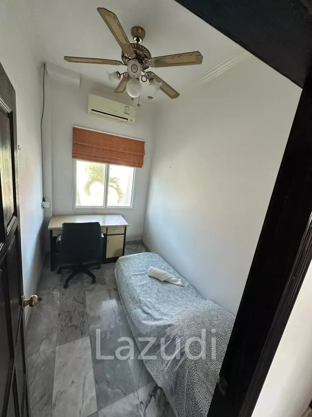 4 Bed Beachfront villa at Huay Yang