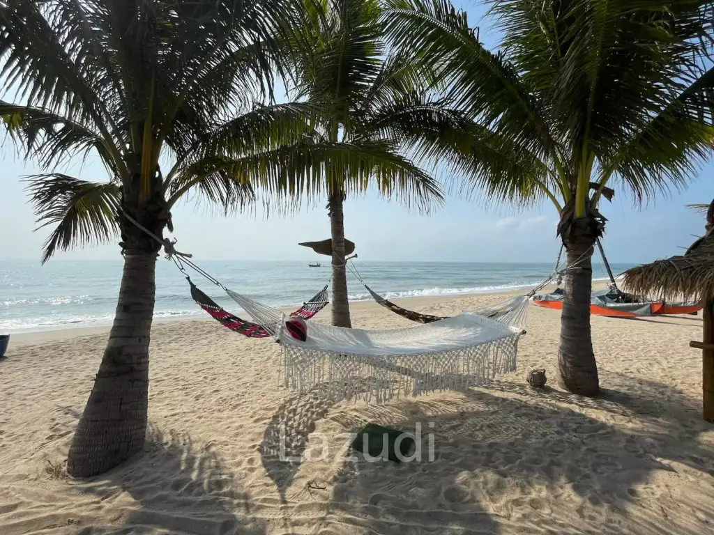 4 Bed Beachfront villa at Huay Yang
