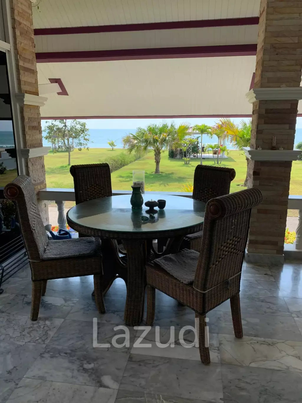 4 Bed Beachfront villa at Huay Yang