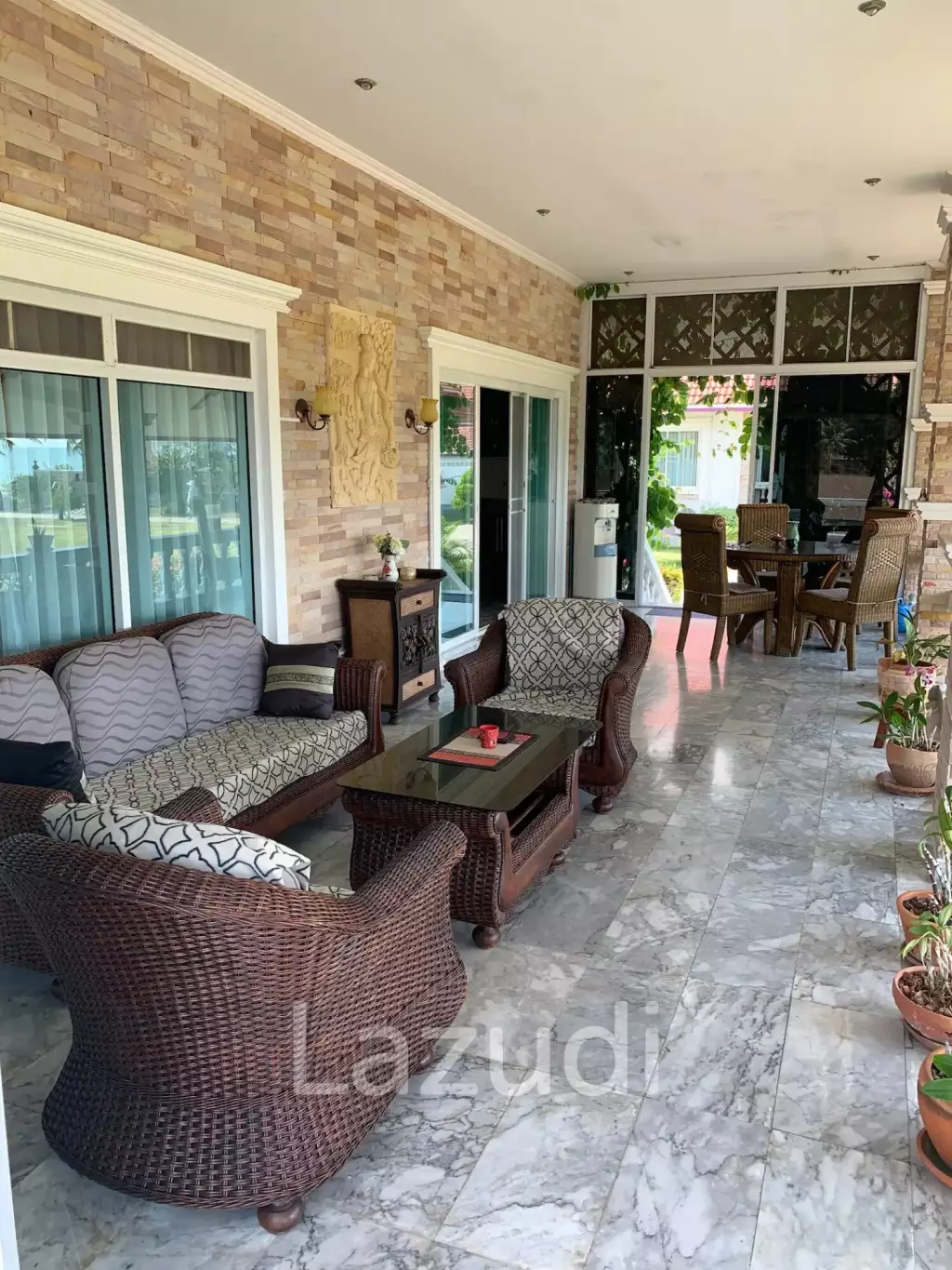 4 Bed Beachfront villa at Huay Yang