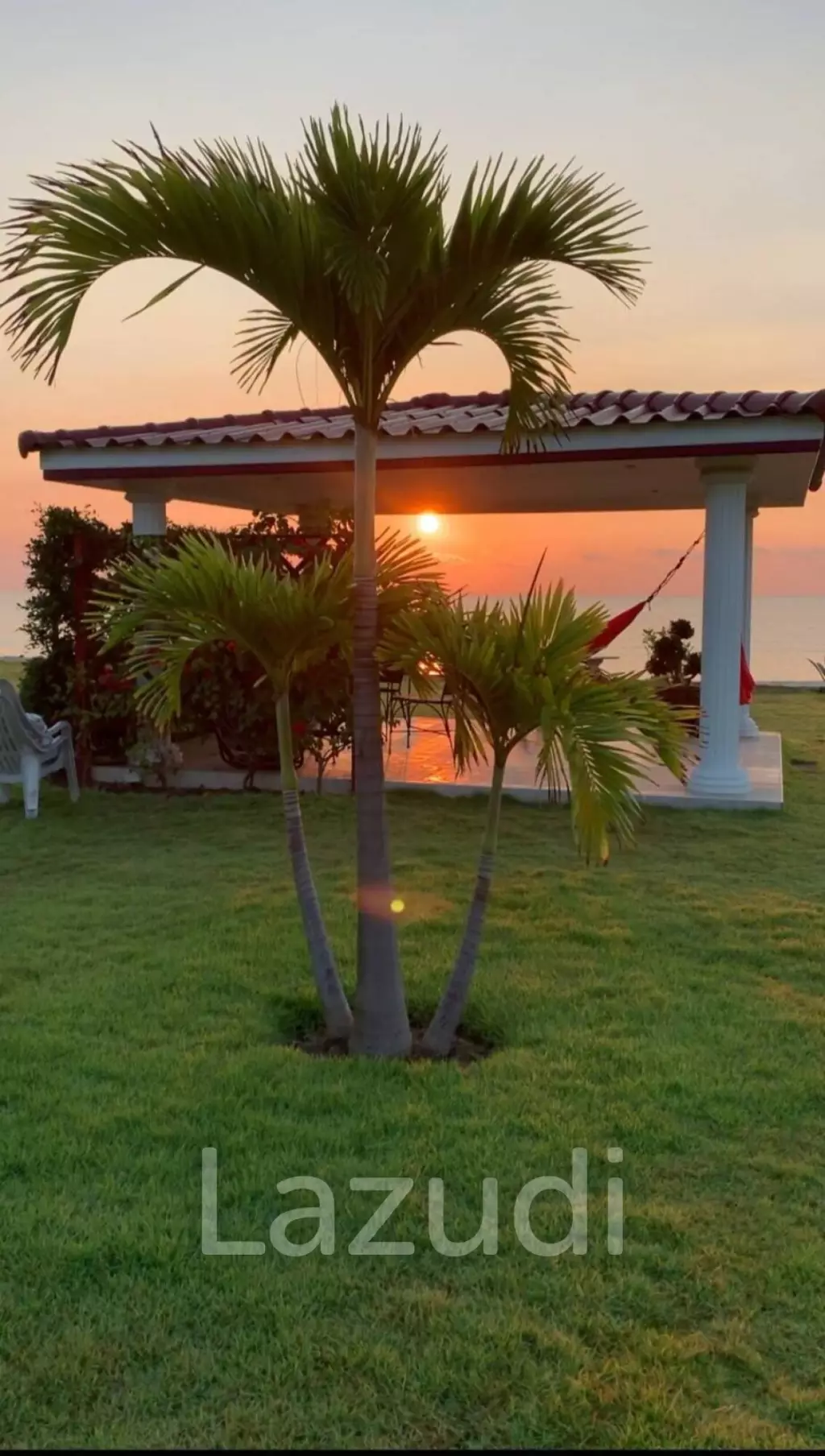 4 Bed Beachfront villa at Huay Yang
