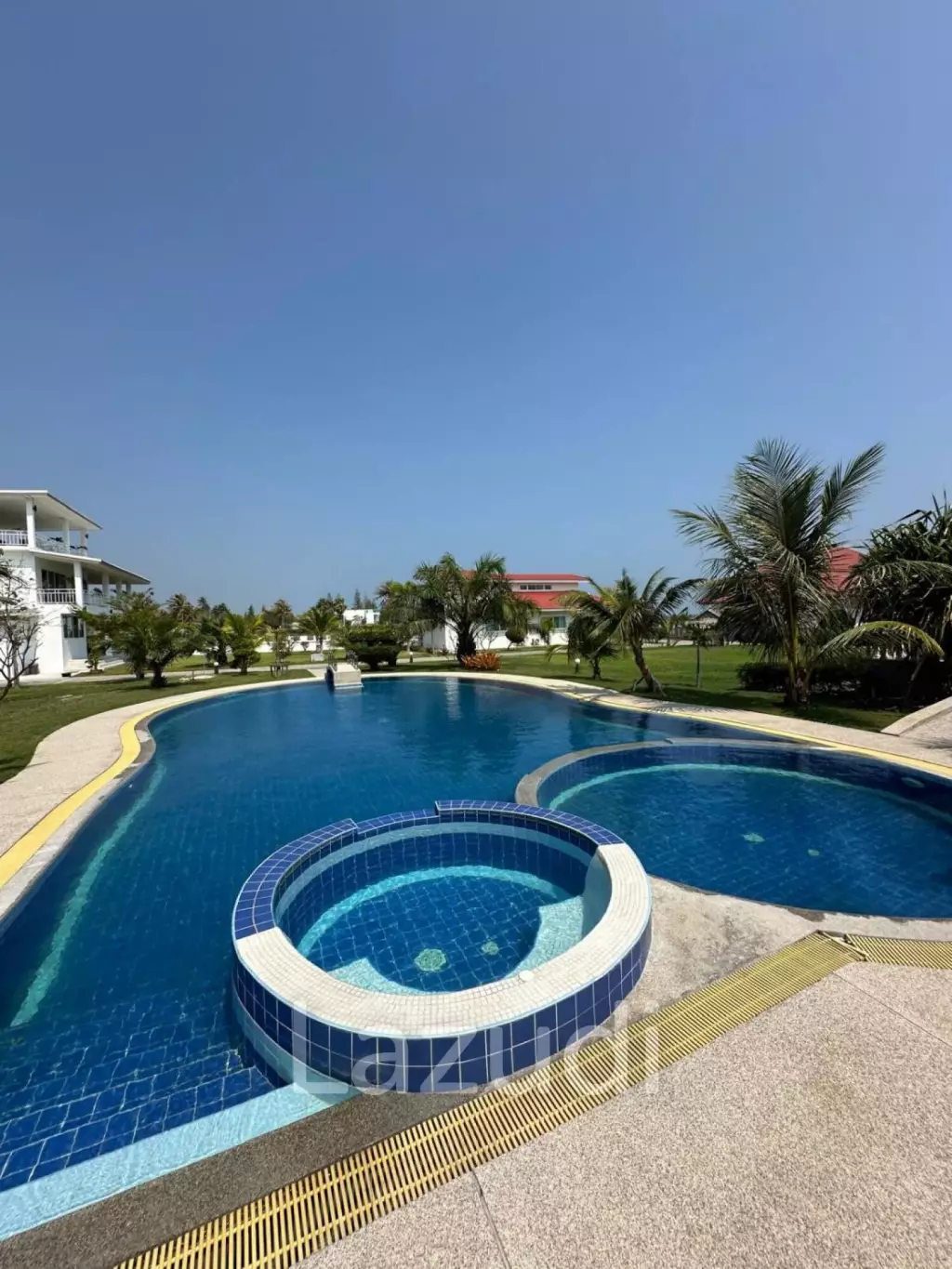 4 Bed Beachfront villa at Huay Yang