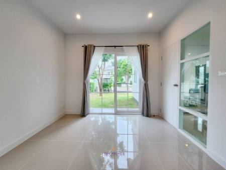 New 3-Bedroom House for Rent at Anasiri Paklok