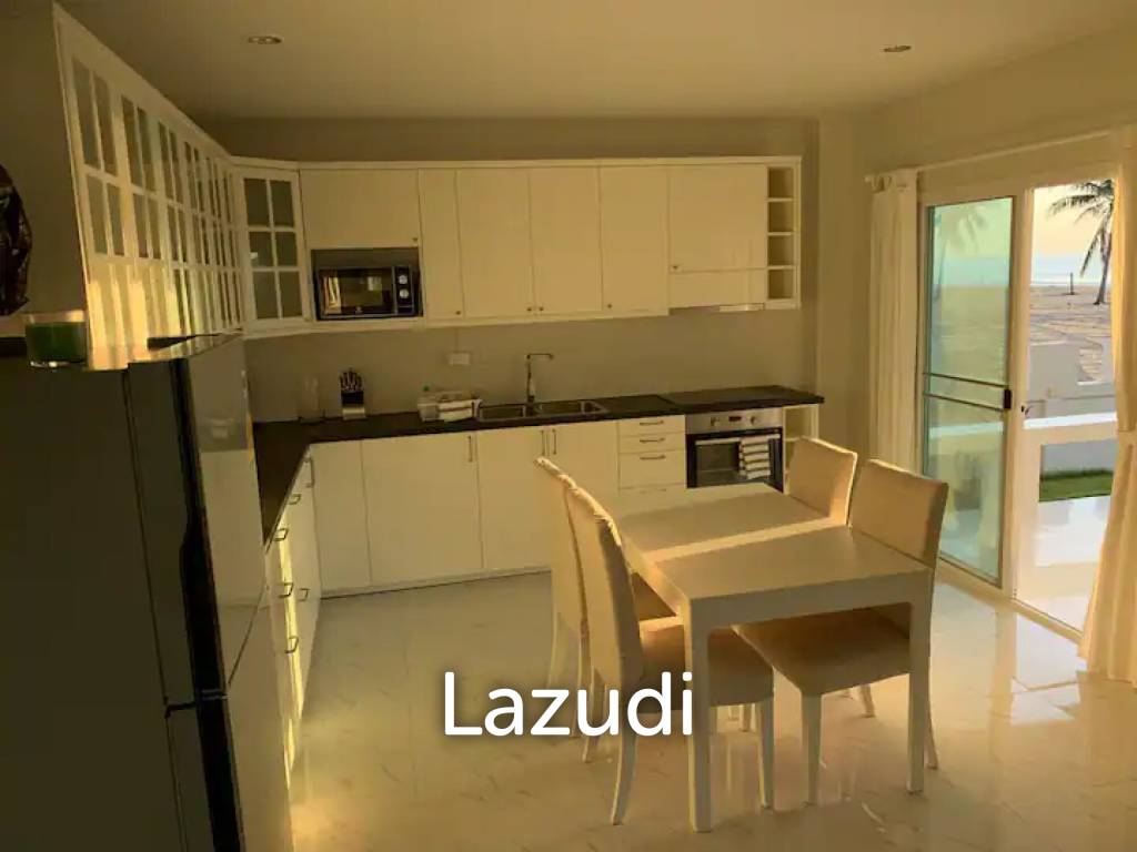 4 Bed Beachfront Villa in Huay Yang with Ocean View