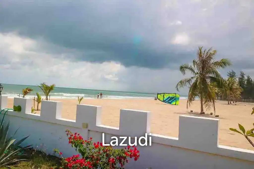 4 Bed Beachfront Villa in Huay Yang with Ocean View