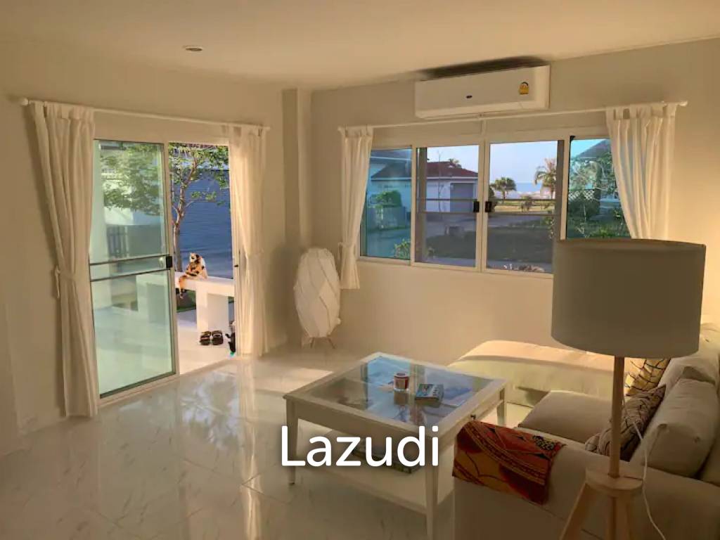 4 Bed Beachfront Villa in Huay Yang with Ocean View