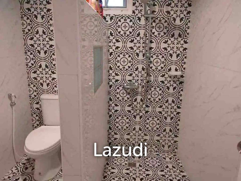 4 Bed Beachfront Villa in Huay Yang with Ocean View