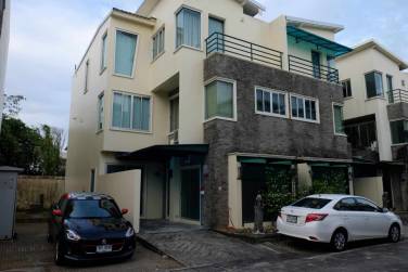 3-Story Home Office Building for Sale Near Central Phuket