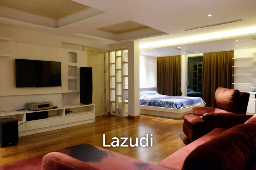 3-Story Home Office Building for Sale Near Central Phuket
