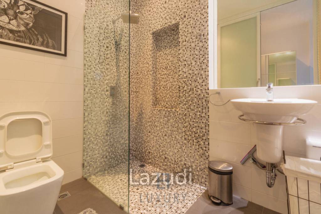 Luxury 3 Bedroom Villa with Nice Sea View!
