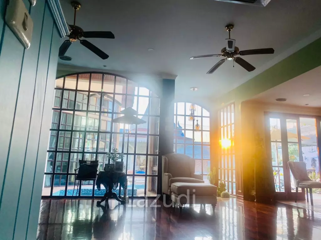 5 Beds 6 Baths 635 SQ.M. Suwattana Garden Homes
