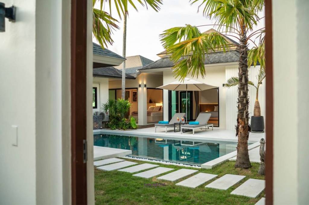 Luxurious 4-Bedroom Pool Villa for Sale in Soi Saiyuan, Rawai