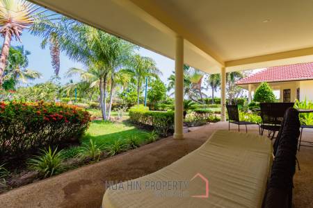 2 Beautiful bungalows, 2 bed each on landscaped garden