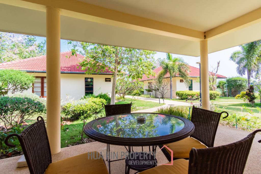 2 Beautiful bungalows, 2 bed each on landscaped garden
