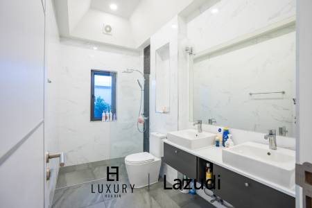 550 metro cuadrado 3 ` 4 Baño Villa de Venta