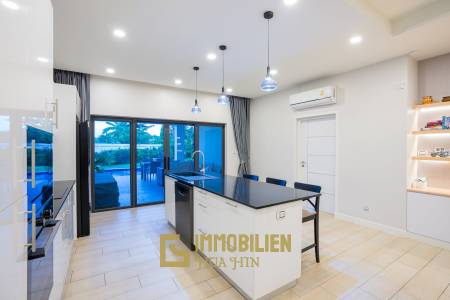 3 Beds 4 Baths 271 SQ.M Moda Melody  ( Off- Plan )