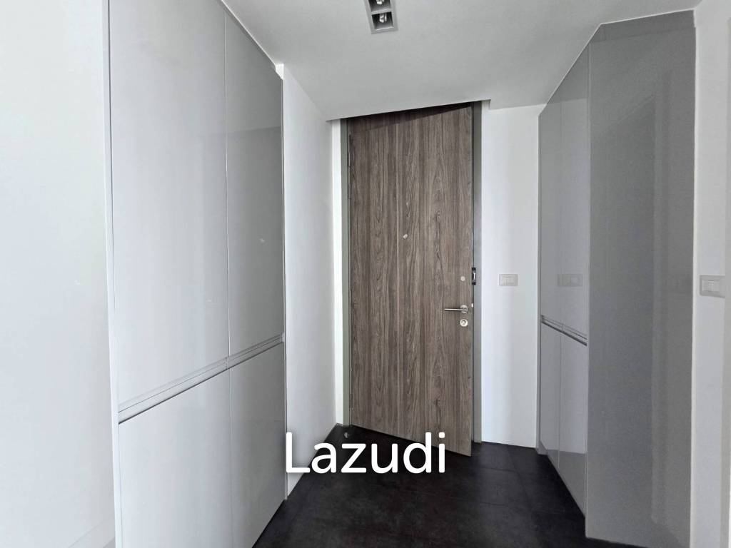 2 Bed 2 Bath 67.95 SQ.M A Space ID Asoke-Ratchada