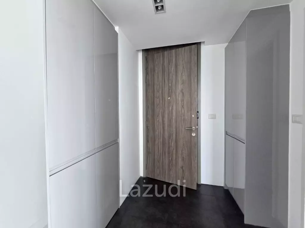 2 Bed 2 Bath 67.95 SQ.M A Space ID Asoke-Ratchada