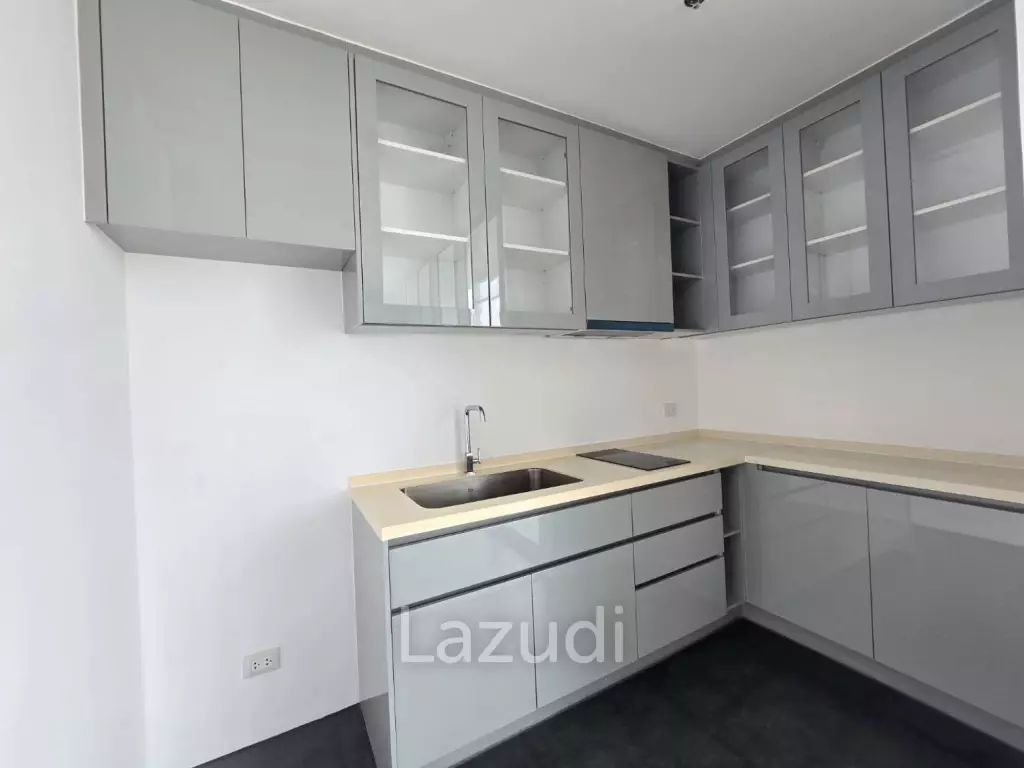 2 Bed 2 Bath 67.95 SQ.M A Space ID Asoke-Ratchada