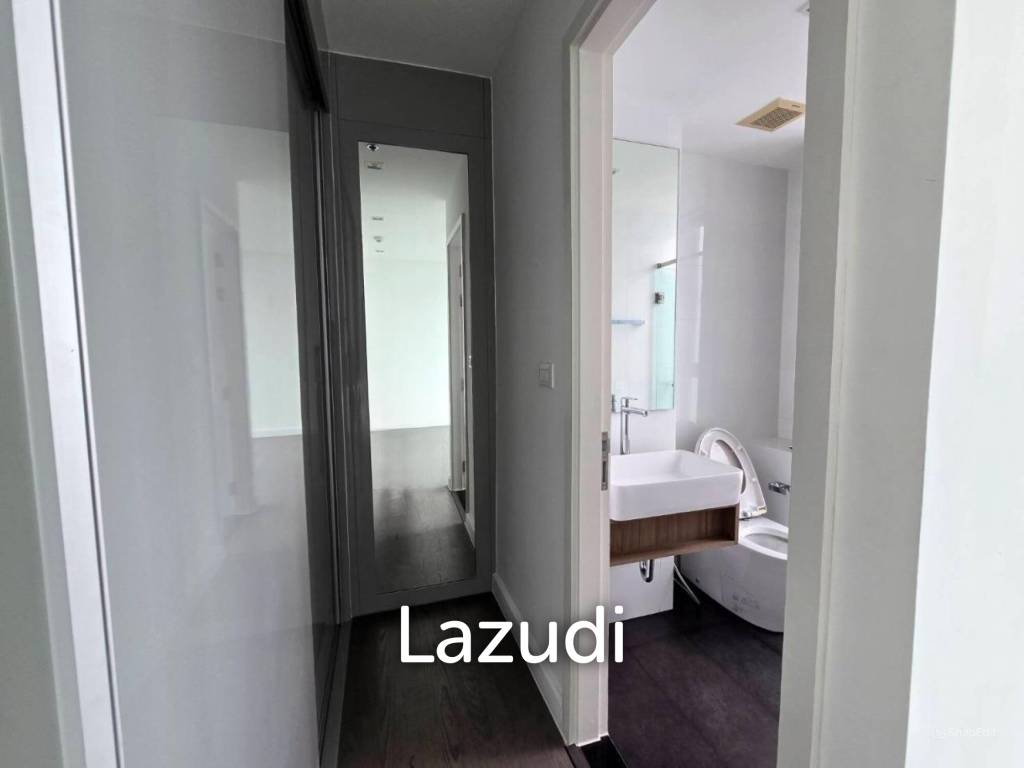 2 Bed 2 Bath 67.95 SQ.M A Space ID Asoke-Ratchada