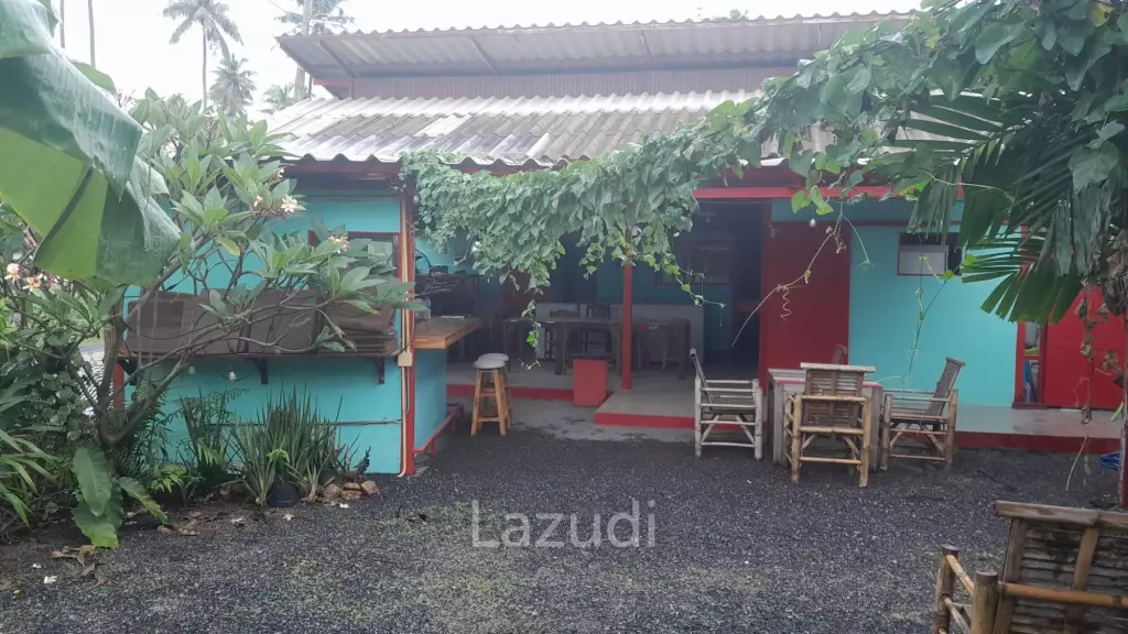 Restaurant with Freehold Land, 600m to the Beach