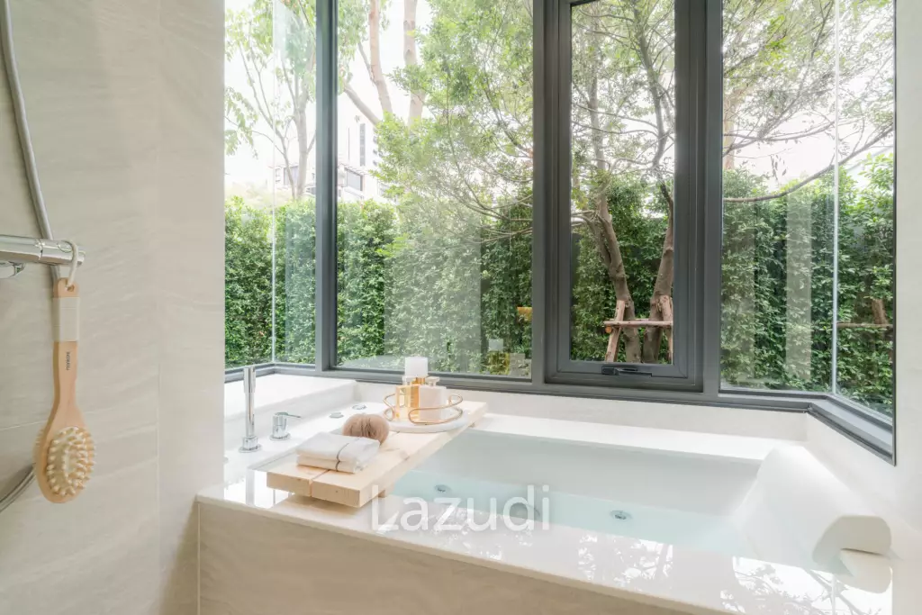 2 Bed 2 Bath 67.45 SQ.M. The Address Siam-Ratchathewi