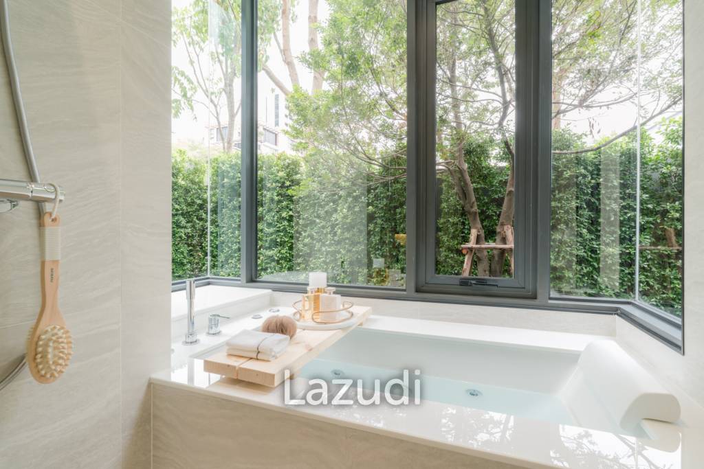2 Bed 2 Bath 67.45 SQ.M. The Address Siam-Ratchathewi