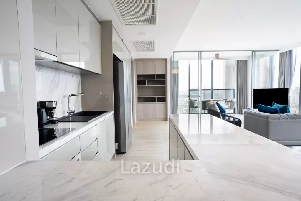 3 Bed 128 SQ.M Wyndham Bangkok Queen Convention Center