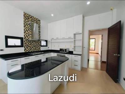 Newly Renovated 3-Bedroom House In Ratsada, Phuket