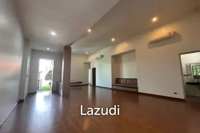 Newly Renovated 3-Bedroom House In Ratsada, Phuket