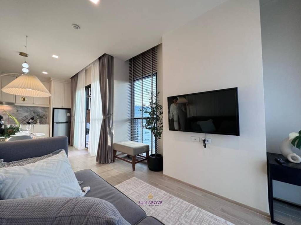 1 Bed 1 Bath 38 SQ.M At Dlux Condominium, Chalong