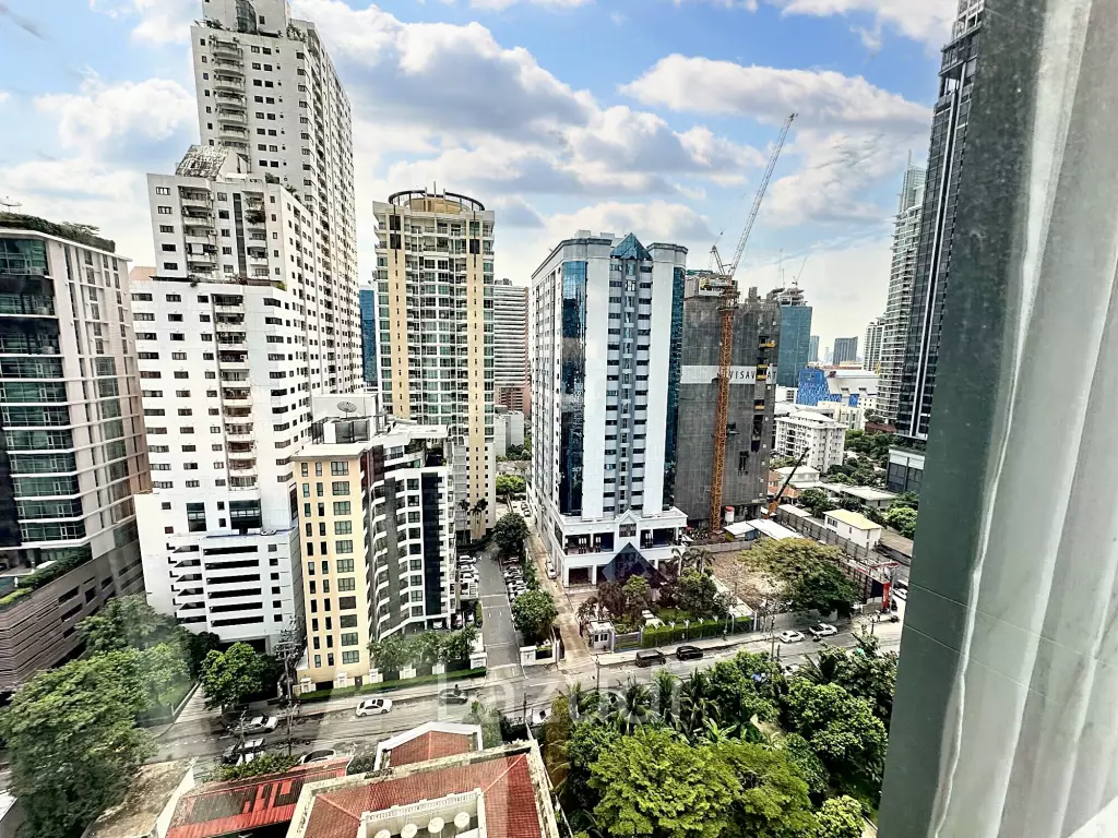 1 Bedroom 1 Bathroom 43 SQ.M LAVIQ Sukhumvit 57