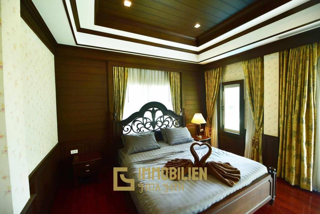 ORIENTAL BEACH CHA AM  : 2 storey beachfront villa