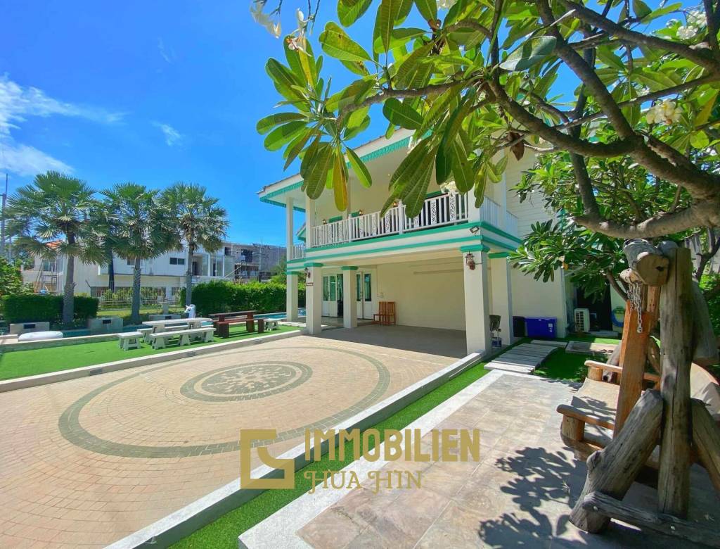 ORIENTAL BEACH CHA AM  : 2 storey beachfront villa