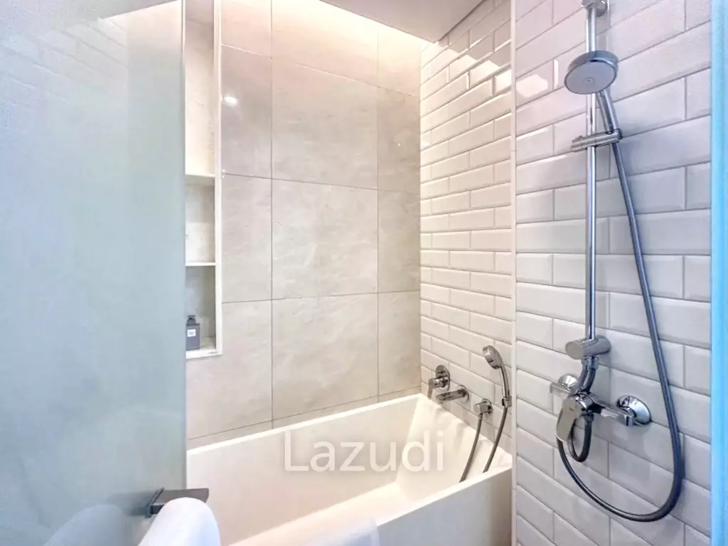 2 Bed 2 Bath 70 SQ.M Wyndham Garden Residence Sukhumvit 42