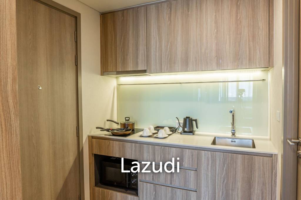 Studio 50 SQ.M Ramada Plaza by Wyndham Sukhumvit 87