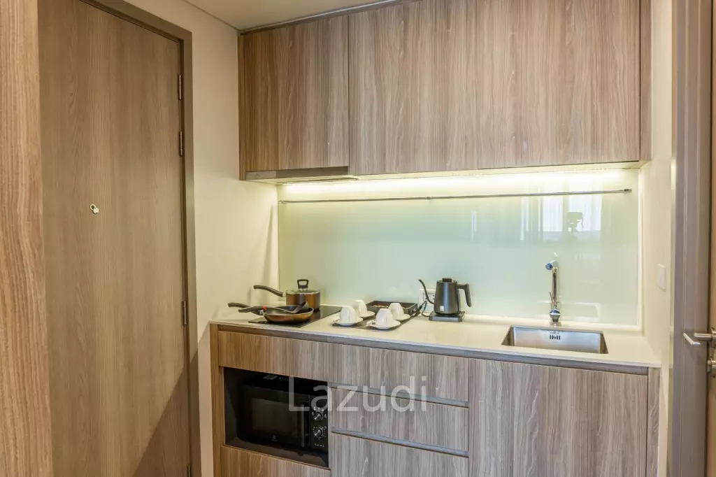 Studio 50 SQ.M Ramada Plaza by Wyndham Sukhumvit 87