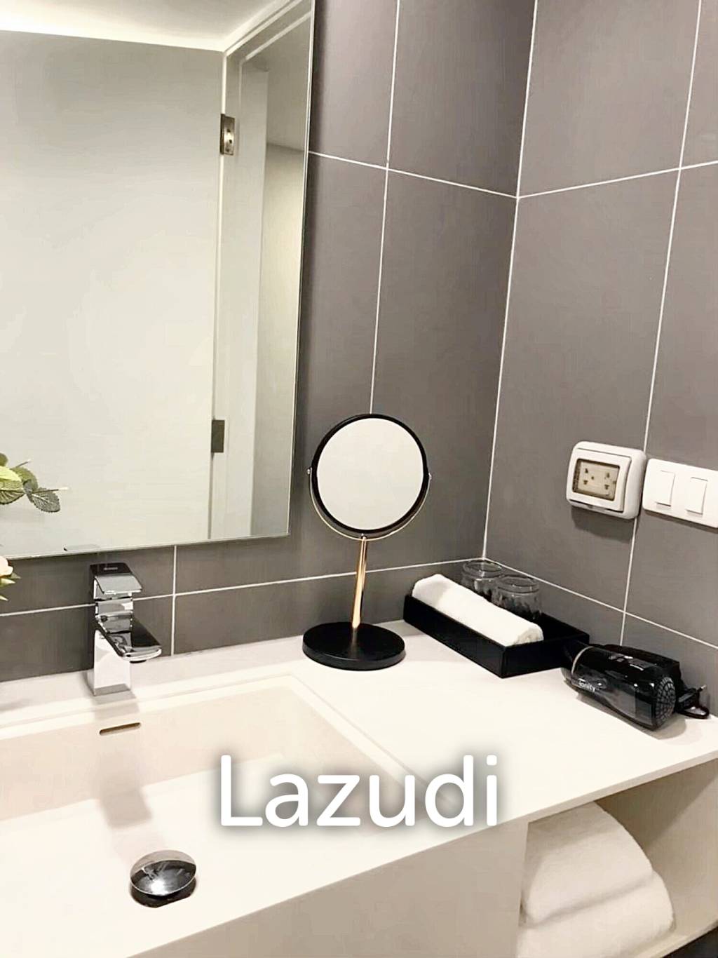 1 Bed 45 SQ.M Ramada Plaza by Wyndham Sukhumvit 48