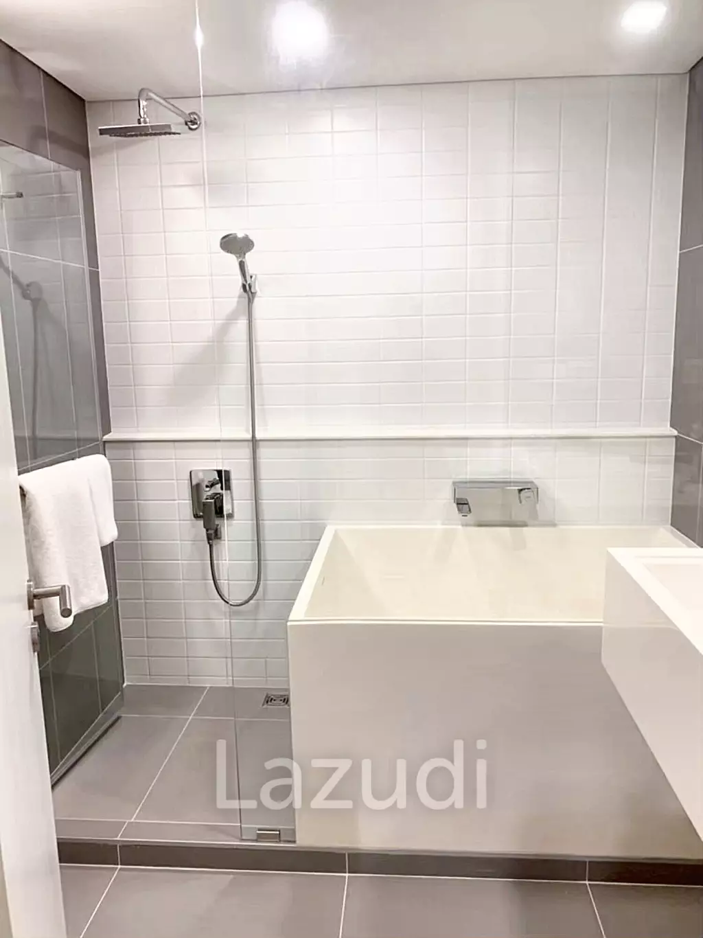 1 Bed 45 SQ.M Ramada Plaza by Wyndham Sukhumvit 48