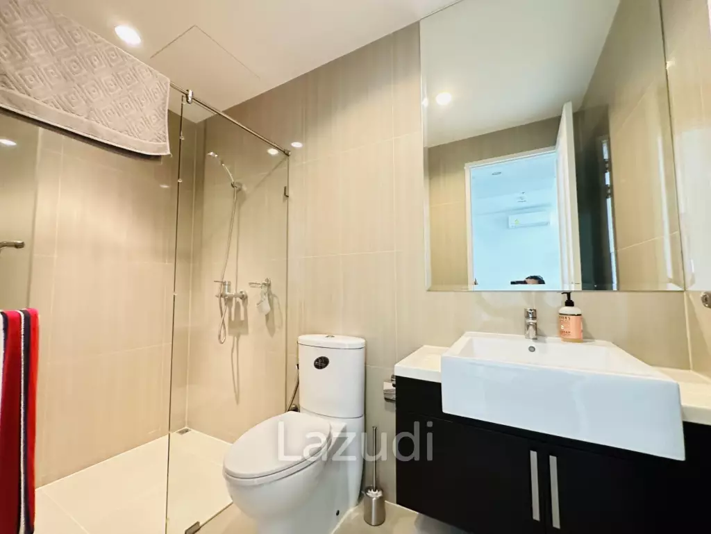 2 Bedroom 2 Bathroom 97 SQ.M Villa Asoke.