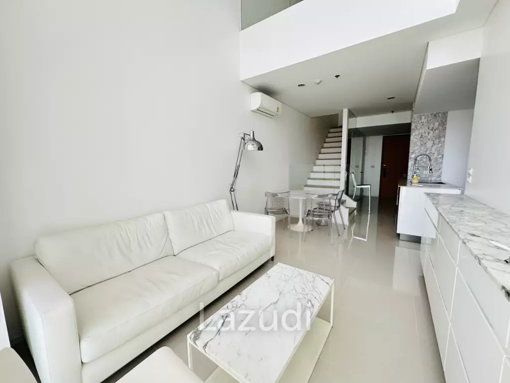2 Bedroom 2 Bathroom 97 SQ.M Villa Asoke.