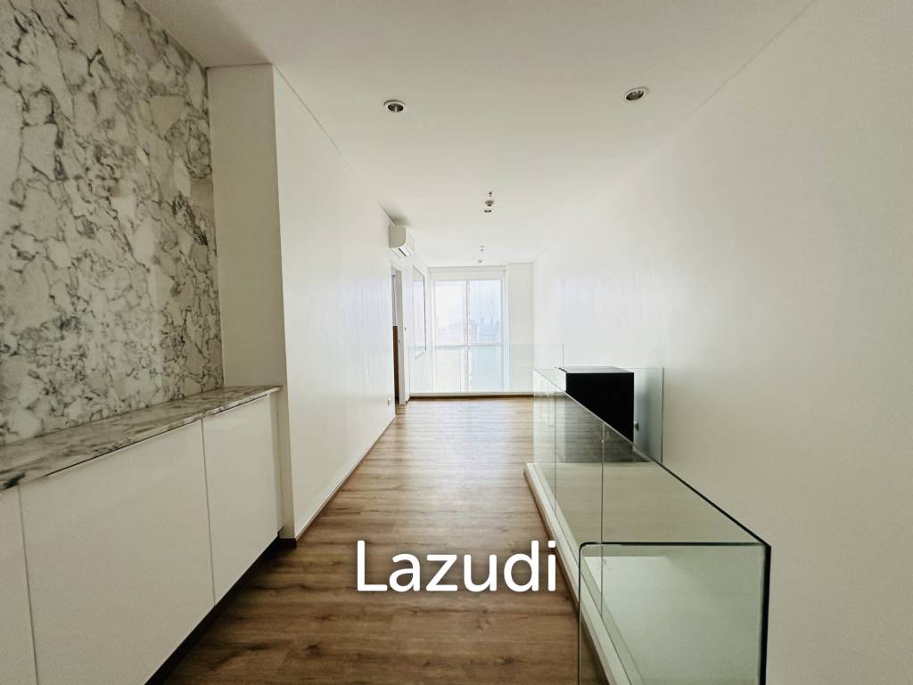 2 Bedroom 2 Bathroom 97 SQ.M Villa Asoke.