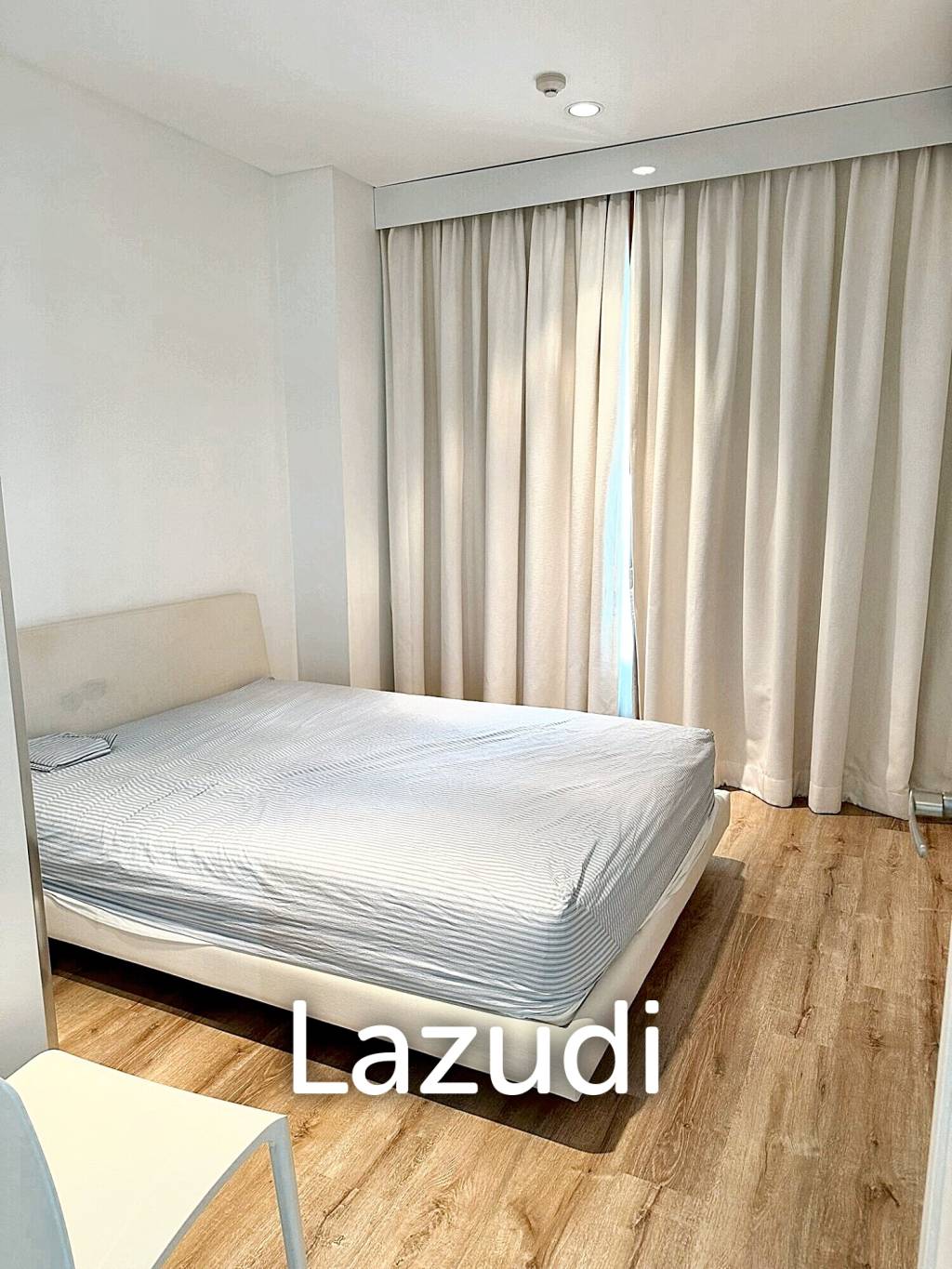 2 Bedroom 2 Bathroom 97 SQ.M Villa Asoke.