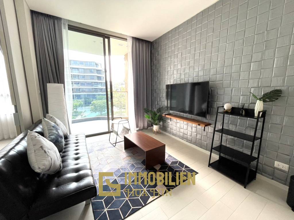 Veranda Residence: 1 Bedroom Luxury Pool View