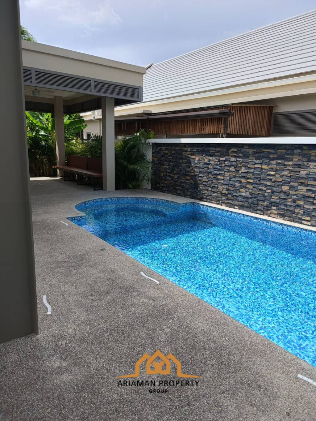 Contemporary 2-Storey 4BR Villa in Chaweng, Ko Samui