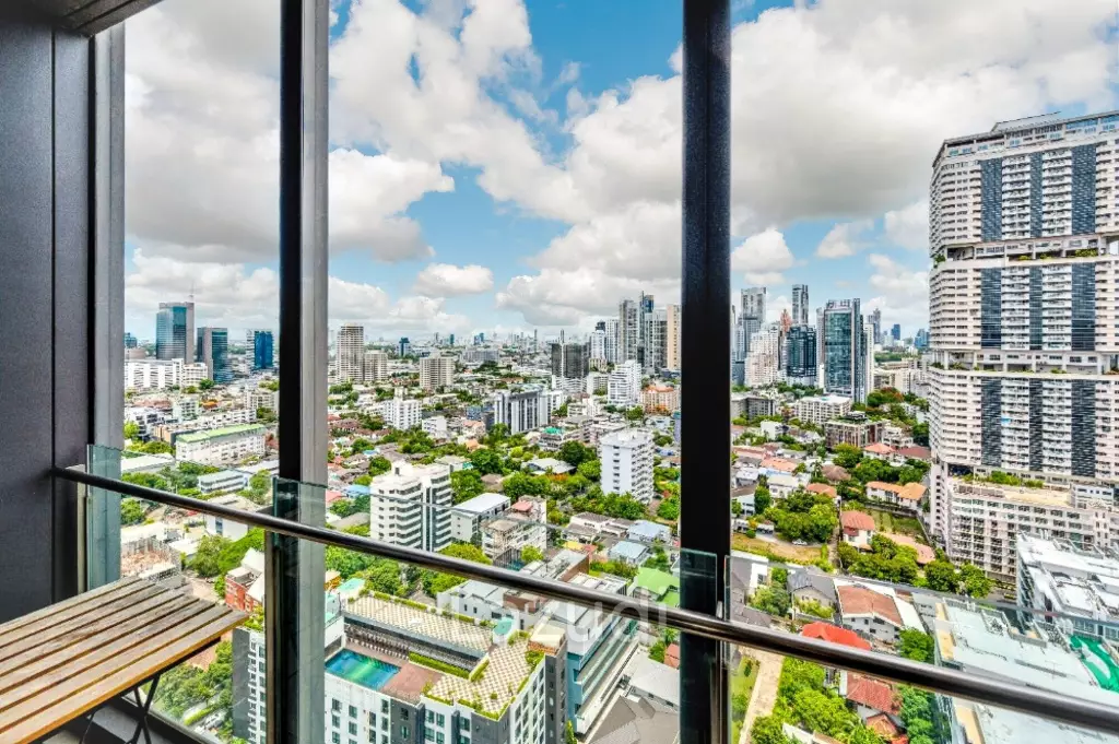 1 Bed 1 Bath 43 SQ.M BEATNIQ Sukhumvit 32