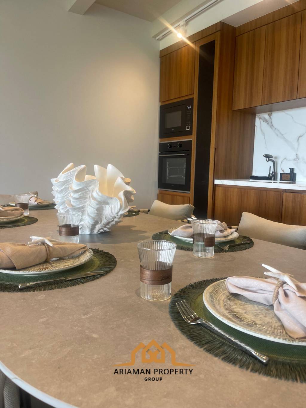 Luxurious Beachside Condo in Choengmon, Ko Samui