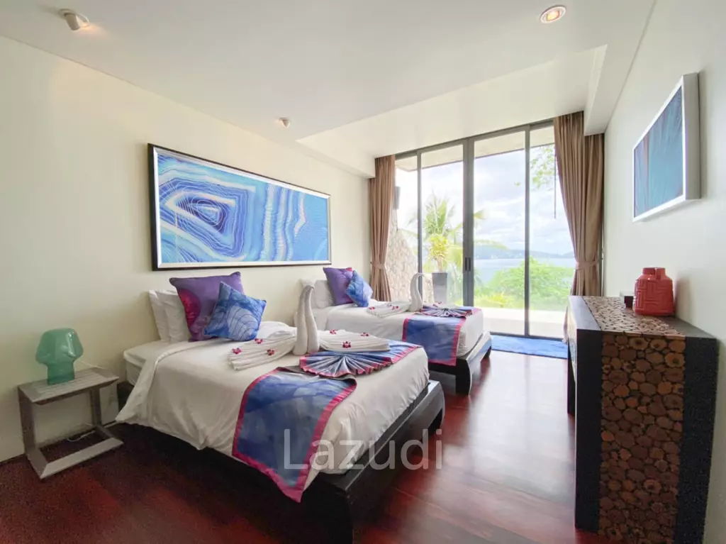 Stunning 5-Bedroom Villa Overlooking Kamala Bay