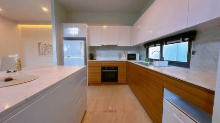 3-Bedroom For Rent At Vinzita Villa In Bangtao