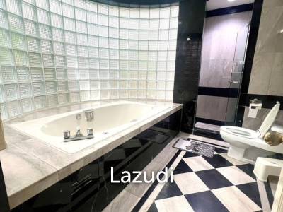 2 Bed 3 Bath  179 SQ.M. at Chidlom Place